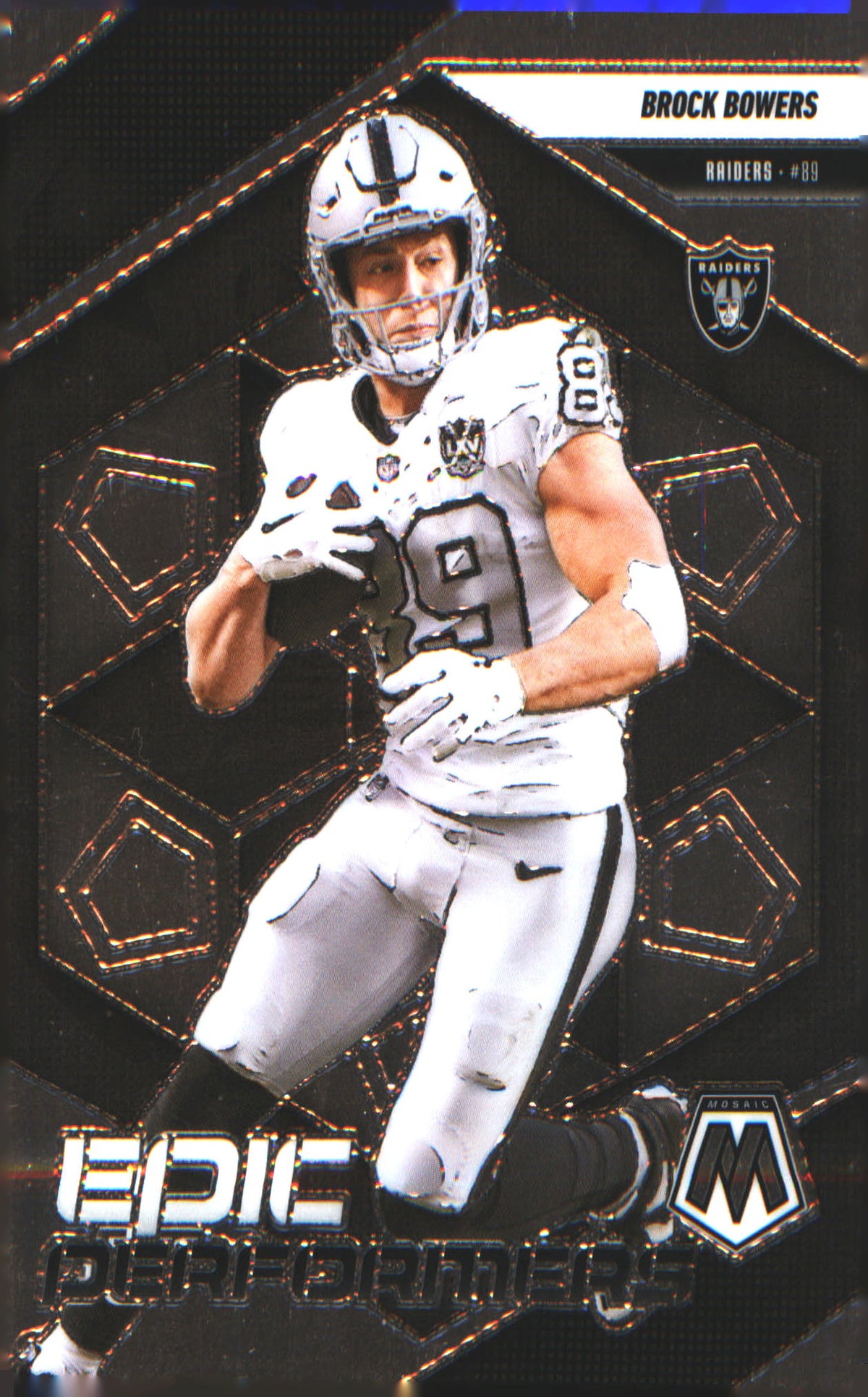 2025 Panini Mosaic Epic Performers #4 Brock Bowers - Veteran Sports Cards FL